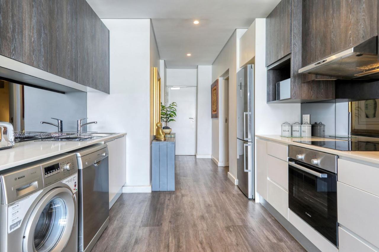 Backup-Powered Classic Luxury Apartment Κέιπ Τάουν Εξωτερικό φωτογραφία