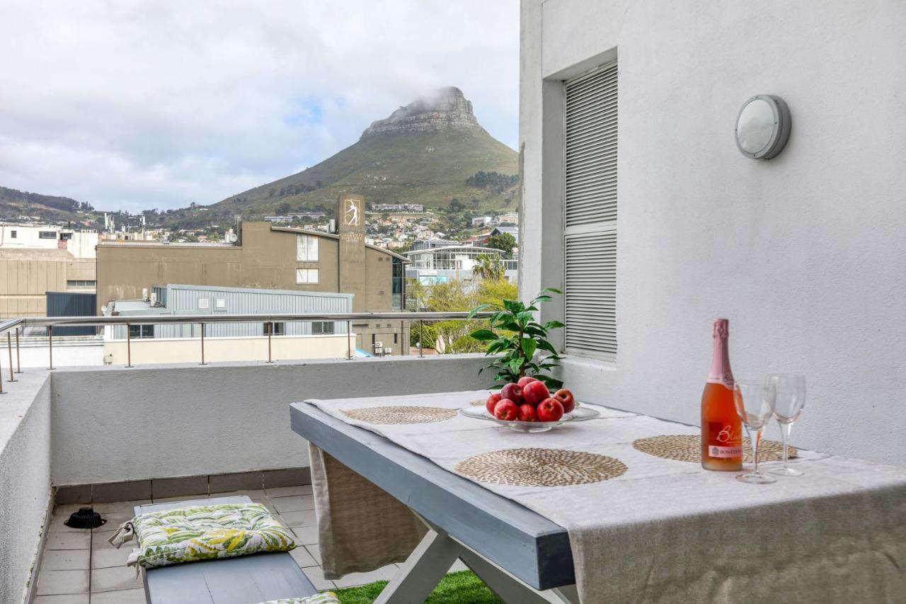 Backup-Powered Classic Luxury Apartment Κέιπ Τάουν Εξωτερικό φωτογραφία